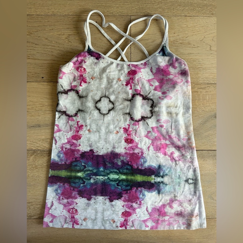 RARE! Lululemon Candlelight Tank - Multi State of Mind Print - Size 8